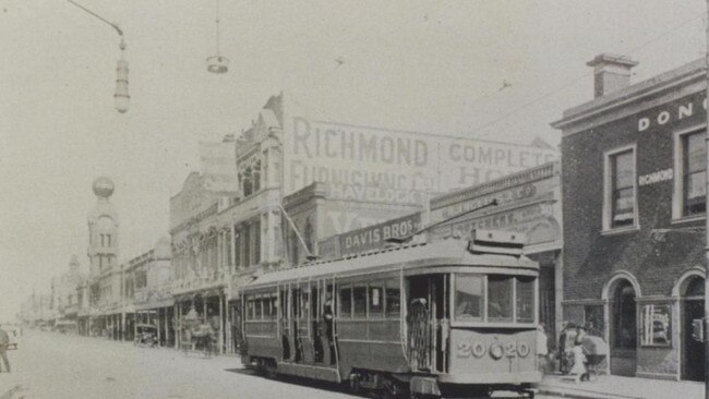 Swan Street electric tramway, Richmond, 1915 Source Victorian Places