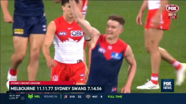 Melbourne Demons deny Sydney Swans fairytale home final