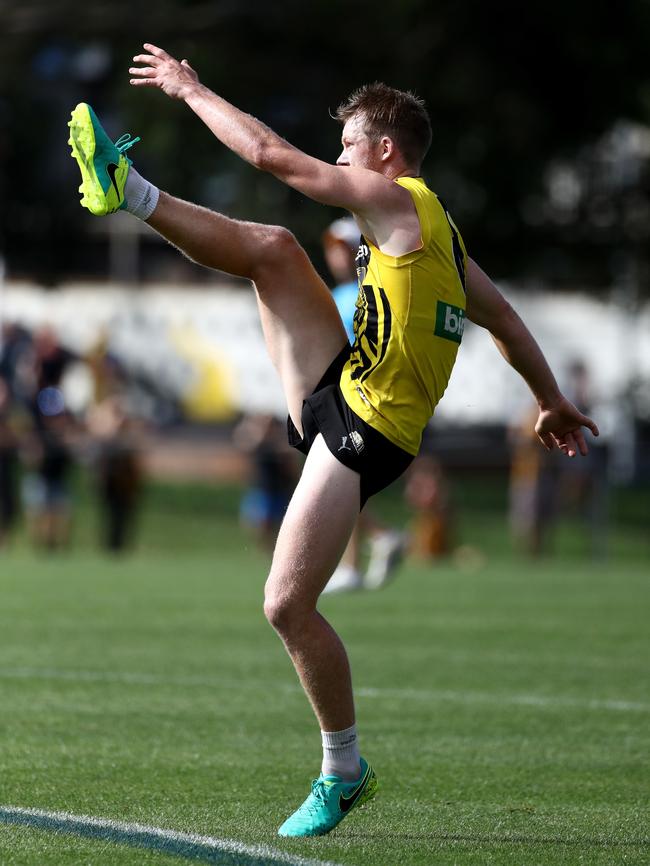 Jack Riewoldt kicks for goal at Punt Rd. Picture: Mark Dadswell