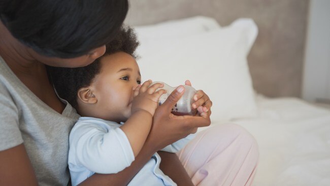 "61% of parents feel relieved others can share the feeding duties and it’s no longer just up to mum." Source: iStock