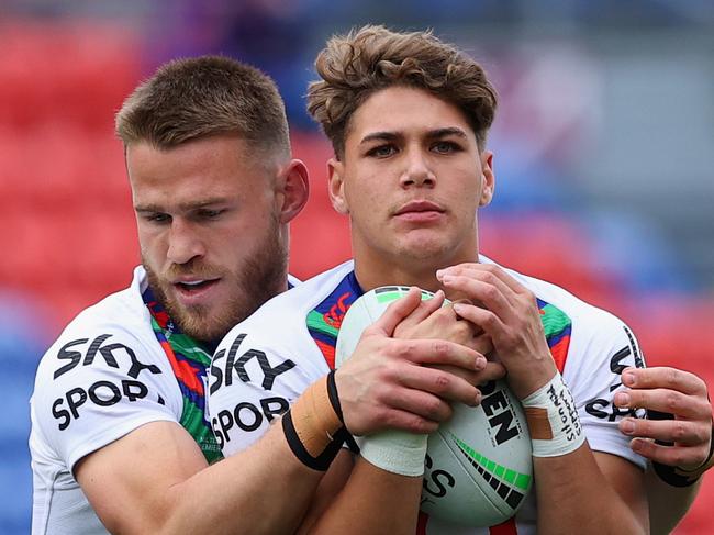 NEWCASTLE, AUSTRALIA - JUNE 19: Reece Walsh of the Warriors warms up during the round 15 NRL match between the Newcastle Knights and the New Zealand Warriors at McDonald Jones Stadium, on June 19, 2021, in Newcastle, Australia. (Photo by Ashley Feder/Getty Images)