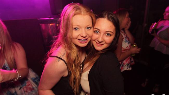 Nightlife at the Eyre Hotel, Whyalla in 2015