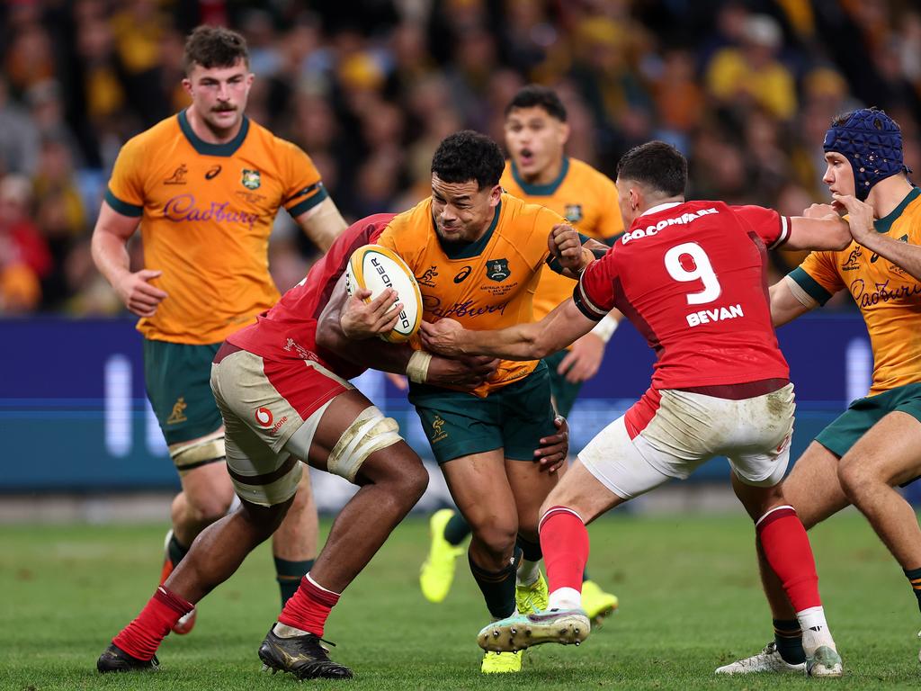 Hunter Paisami (centre) made a successful return to the Wallabies team last Saturday. Picture: Cameron Spencer/Getty Images