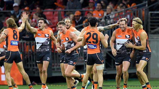 A huge win to the Giants. Photo: AAP Image/Dan Himbrechts