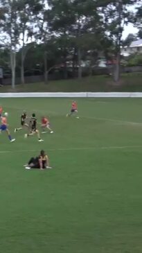 Damon Humphrys finds Tyrone Burr to seal the game against Ashgrove