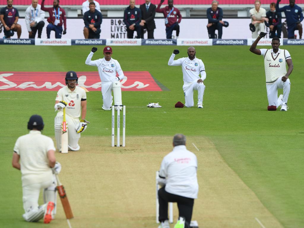 Players took a knee before the first ball in Southampton.