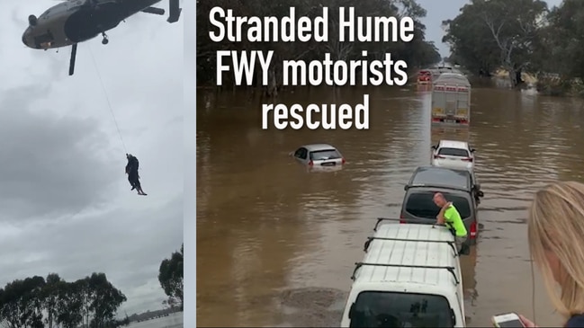 Stranded Hume FWY motorists rescued