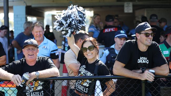 There were plenty of Seagulls fans out and about. Picture: DC Sports Photography