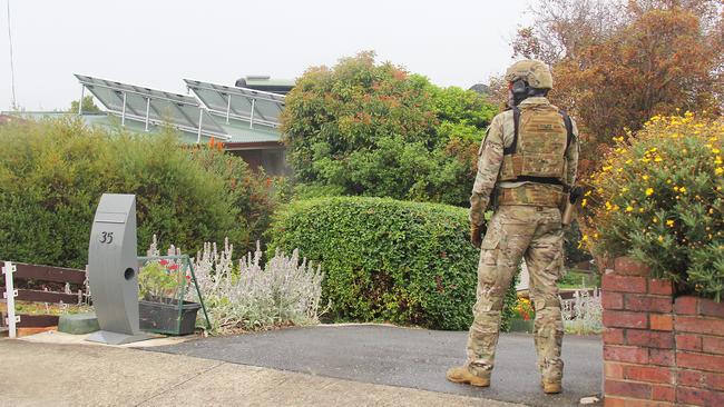 Siege in Launceston suburb Trevallyn involving Tasmania Police. Picture: BRUCE MOUNSTER