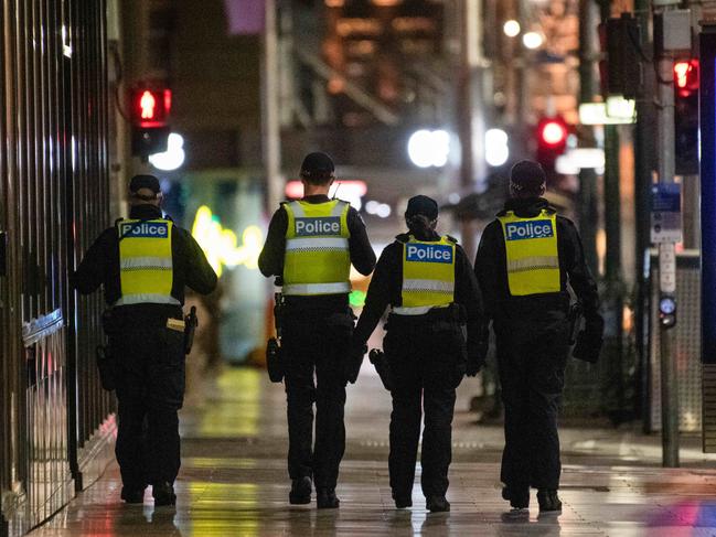 Police Elizabeth street. Thursday night Melbourne CBD. Picture: Jason Edwards