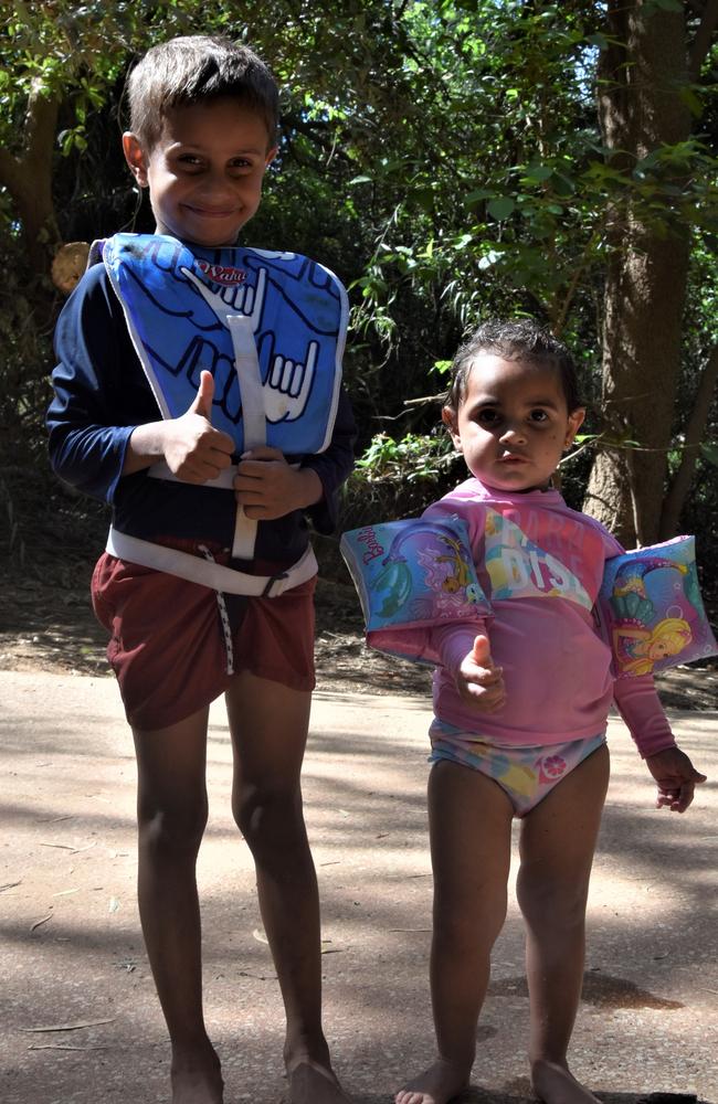 Jayce, 5, and Madysn, 2, were excited to spend the day swimming at Katherine Hot Spings together. Picture: Sierra Haigh