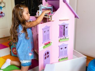 My stepdaughter isn’t allowed to have her own room