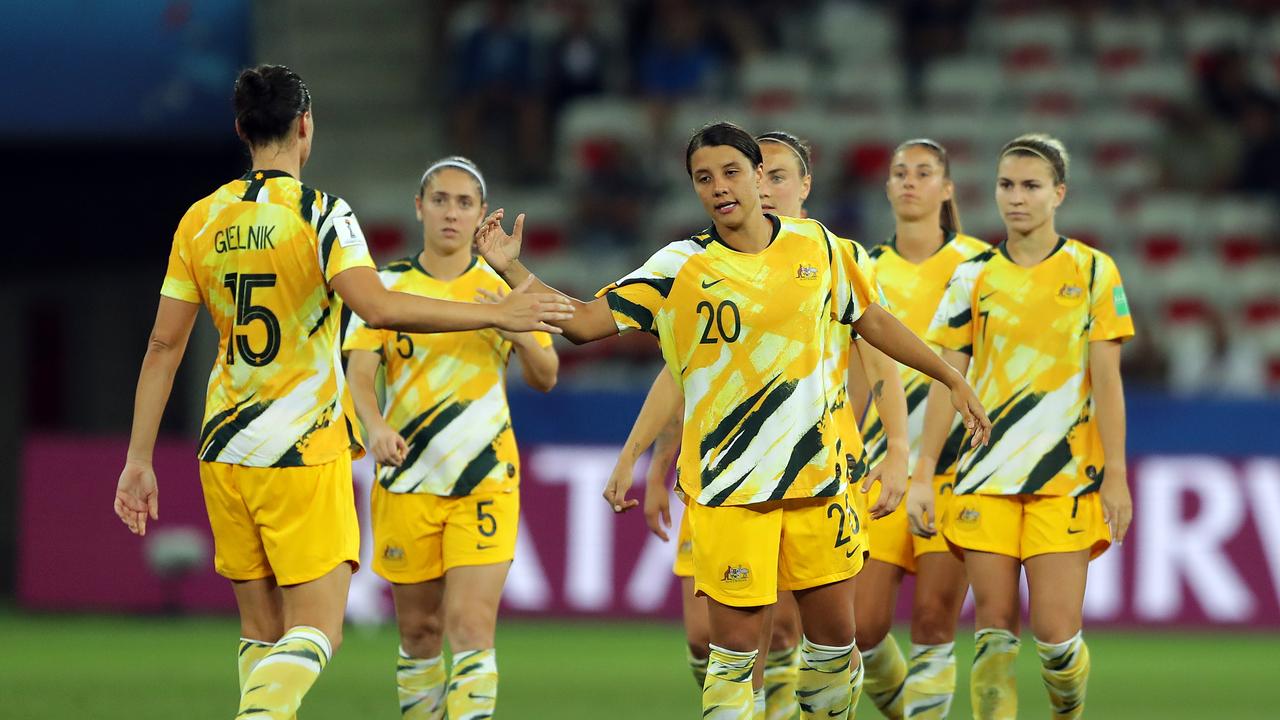 Sam Kerr and Emily Gielnik. (Photo by Richard Heathcote/Getty Images)