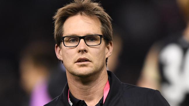 Coach of the Blues David Teague is seen during the Eagles is seen ahead the Round 20 AFL match between the Carlton Blues and the West Coast Eagles at Marvel Stadium in Melbourne, Sunday, August 4, 2019.  (AAP Image/Julian Smith) NO ARCHIVING, EDITORIAL USE ONLY