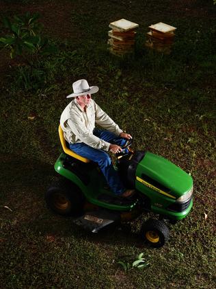 Territorians share their lawnmower love stories NT News