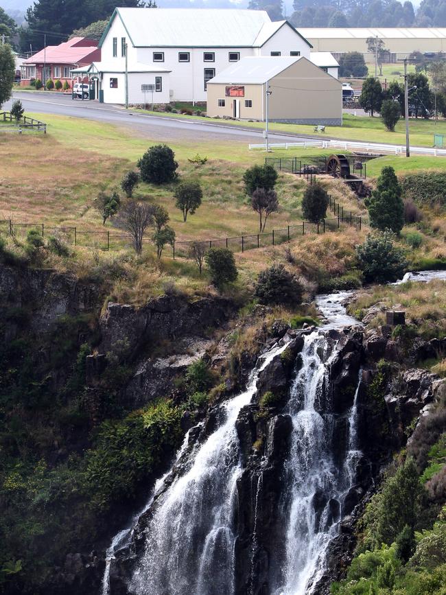 The West Coast mining town of Waratah.