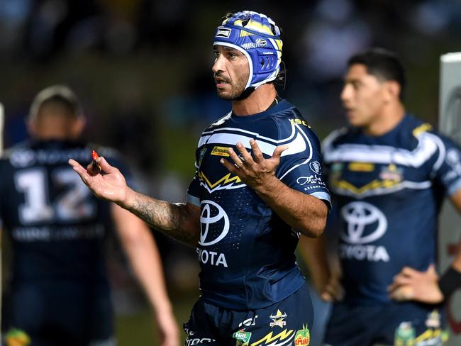 Johnathan Thurston’s farewell season has turned into a nightmare. Picture: Alix Sweeney