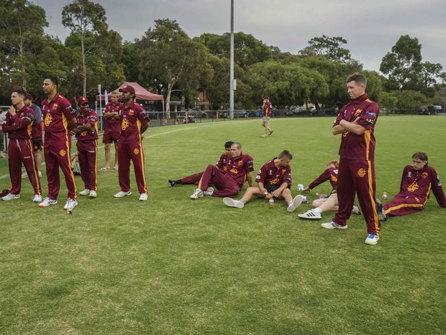 Disappointed Bentleigh Uniting players. Picture: Valeriu Campan