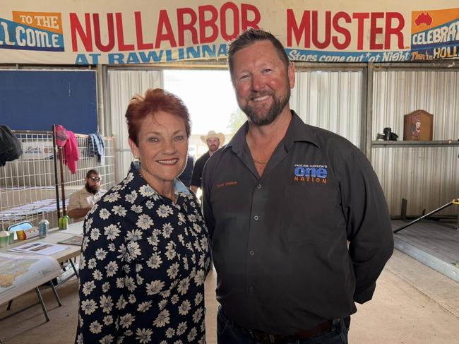 One Nation senate candidate for WA Tyron Whitten with party leader Pauline Hanson. Source: Pauline Hanson's Please Explain Facebook page