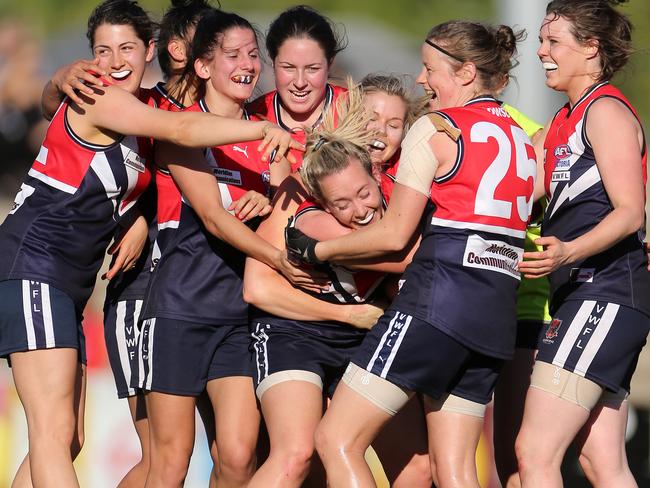 No losses and on track for a fourth straight flag: no wonder the Darebin players are laughing. Picture: Yuri Kouzmin