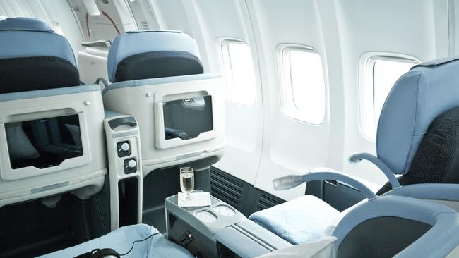 La Compagnie business class only flights: London to NYC | news.com.au ...