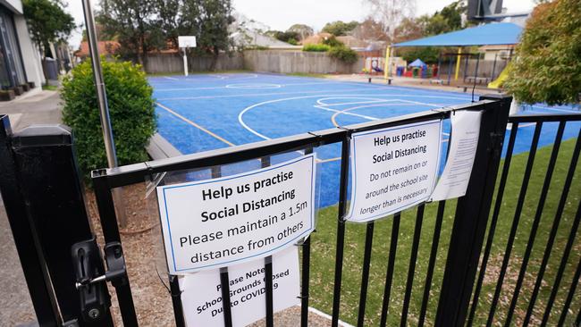 St Mary’s Primary School in Hampton was one of the earliest in the state to close after a positive coronavirus test. (AAP Image/Michael Dodge)