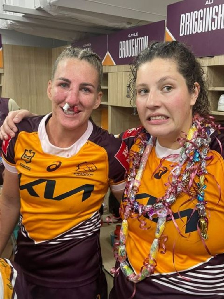 Ali Brigginshaw with teammate Chelsea Lenarduzzi post game on Sunday. Photo: Instagram @chelsealenarduzzi