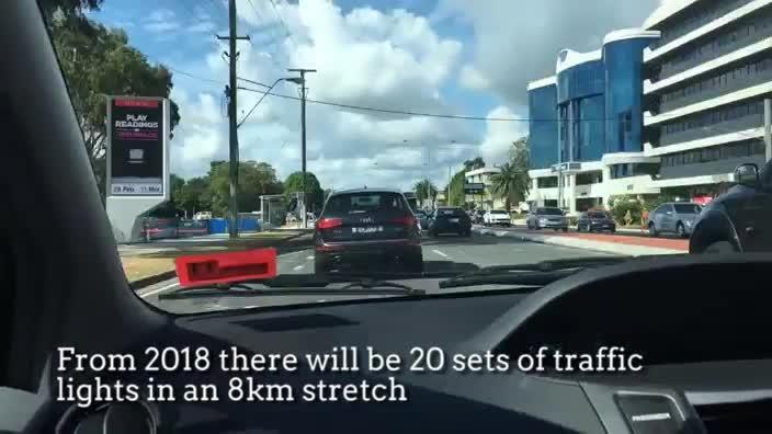 Bundall Road's stop-start lights