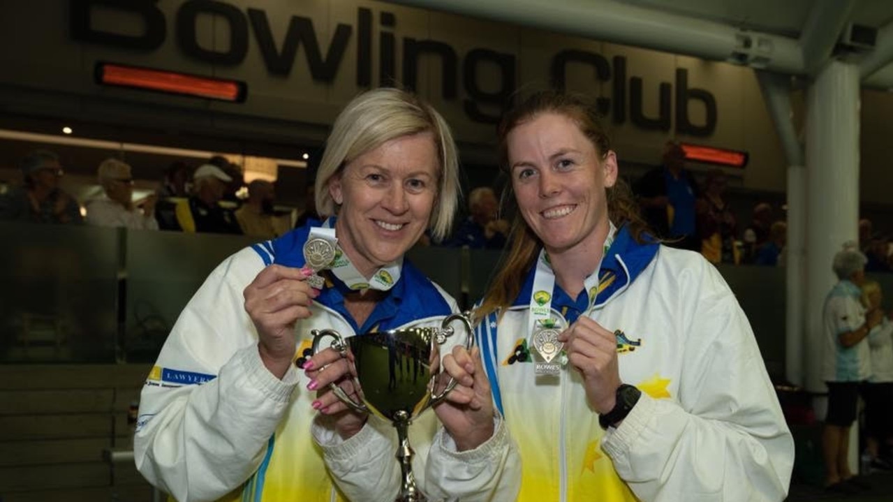 Julie Keegan and Katelyn Inch claim 2019 National Lawn Bowls Championships. Photo: Supplied