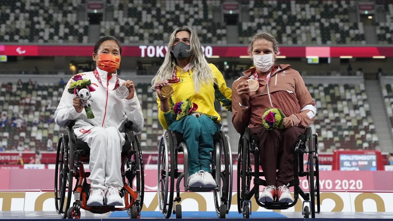 de Rozario on the podium with her gold medal. Picture: Getty Images