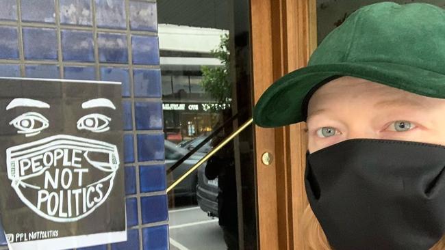 Snook in Melbourne. "Tmrw it is mandatory for Victorian’s to wear a mask outside their home. How lucky are we that we have such a simple way to contribute to the safety of the wider community? #wearamask (Thank you for your art and message @pplnotpolitics)" Picture: Instagram