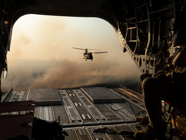 Australian Army CH-47 Chinooks from the 5th Aviation Regiment, return from delivering hay bales to remote bushfire effected farms on Kangaroo Island during OP Bushfire Assist.