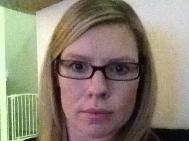 SOCIAL MEDIA IMAGE DISCUSS USE WITH YOUR EDITOR - Lucy Davis