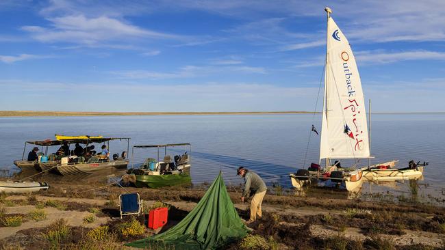 Those caught flouting the Kati Thanda-Lake Eyre ban face an initial fine of $75, or a court imposed fine of $1000 for repeat offences.
