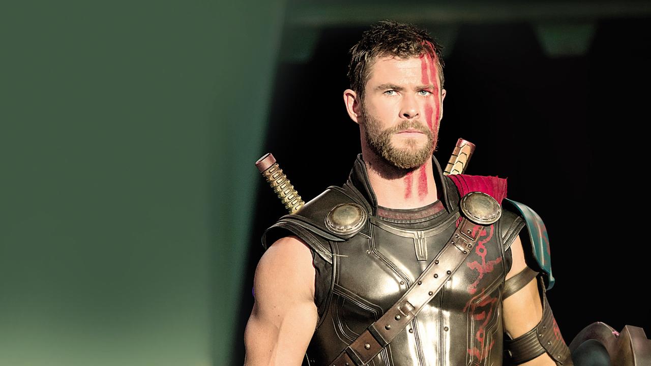 GazetaWeb - Ator de 'Thor' assombra fãs com bíceps avantajado em