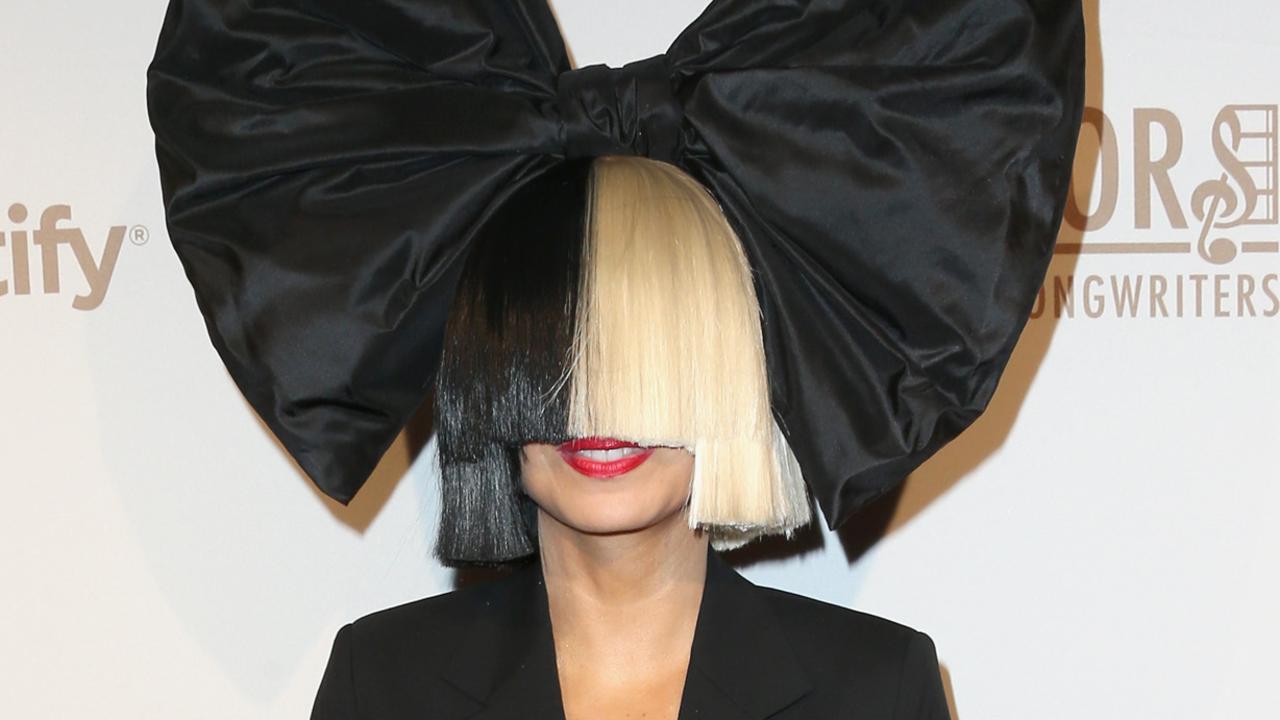 Sia Reveals She Hasnt Had Sex In 4 Years The Chronicle 3197