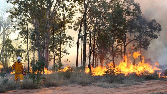 Bushfire experts say the shrinking window to conduct hazard reduction burns meant other measures such as “fireproofing” homes were critical