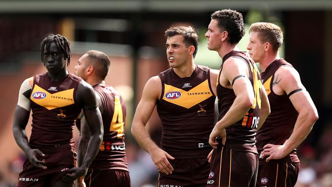 SYDNEY, AUSTRALIA – MARCH 26: Hawks players react during the round two AFL match between Sydney Swans and Hawthorn Hawks at Sydney Cricket Ground, on March 26, 2023, in Sydney, Australia. (Photo by Brendon Thorne/AFL Photos/via Getty Images)