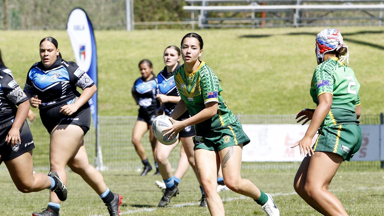 Hannah Makira from Cook Islands. Under 18 Girls Ozzy Cooks (cook islands) v Fiji. Harmony Nines Rugby League. Picture: John Appleyard