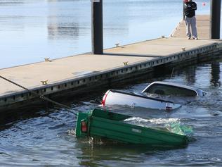 Ute goes on watery ride from St Helen’s boat ramp | Geelong Advertiser