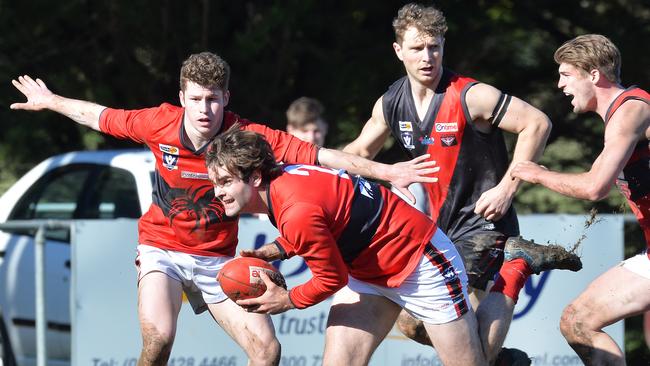 Rowan Stott bursts through for Romsey. Picture: Rob Leeson