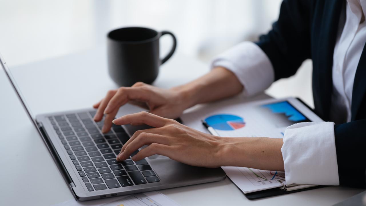 Four in five Australians are condensing their lunch breaks or skipping them all together.