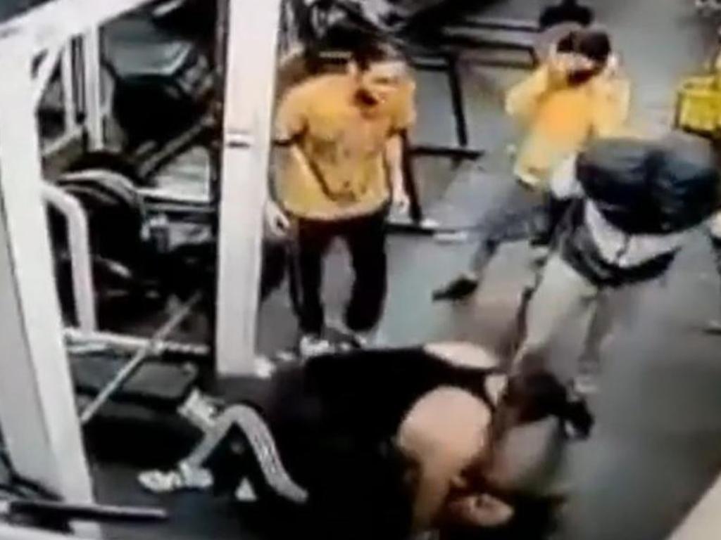 Shocking! Pune wrestler collapses in gym, dies due to heart attack