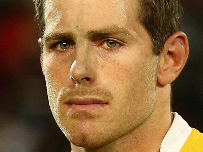 MENDOZA, ARGENTINA - OCTOBER 04: Bernard Foley of the Wallabies and team mates look dejected after losing The Rugby Championship match between Argentina and the Australian Wallabies at Estadio Malvinas Argentinas on October 4, 2014 in Mendoza, Argentina. (Photo by Cameron Spencer/Getty Images)