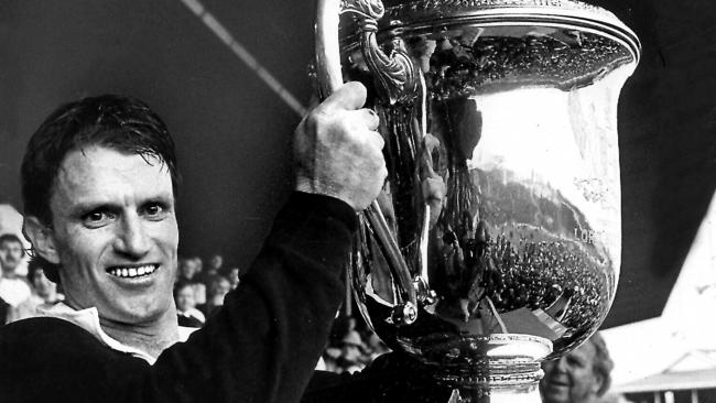 Wallabies captain Andrew Slack holding Bledisloe Cup in 1986. Pic: Ross Setford Fotopacific.