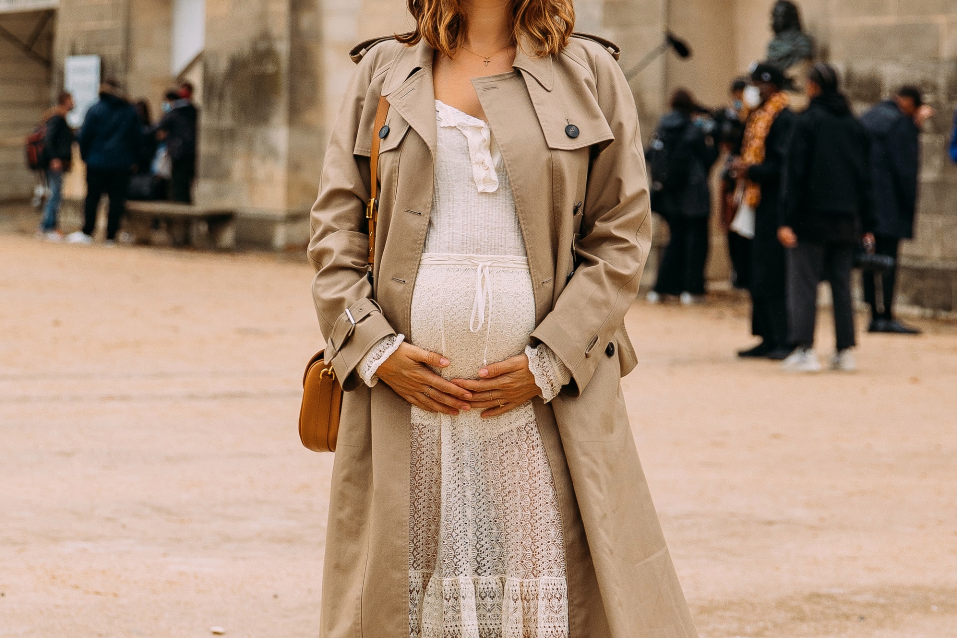 How To Wear And Style The Trench Coat For Summer - Vogue Australia