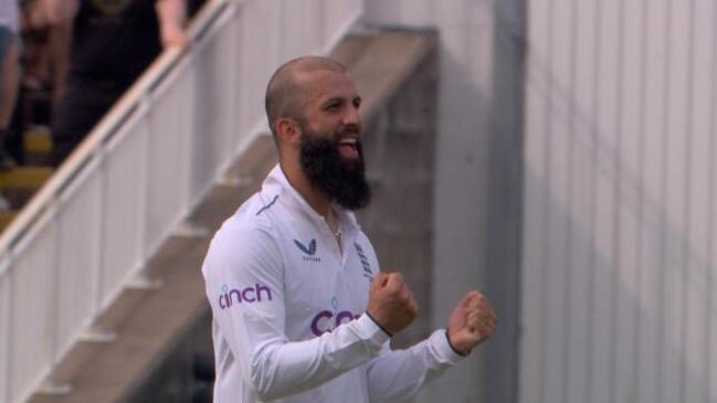 Moeen Ali produces moment of magic