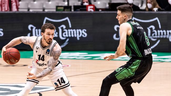 Josh Adams (left) in action for Virtus Segafredo Bologna during the EuroCup quarterfinals in March 26. (Photo by Javier Borrego / Europa Press Sports via Getty Images)