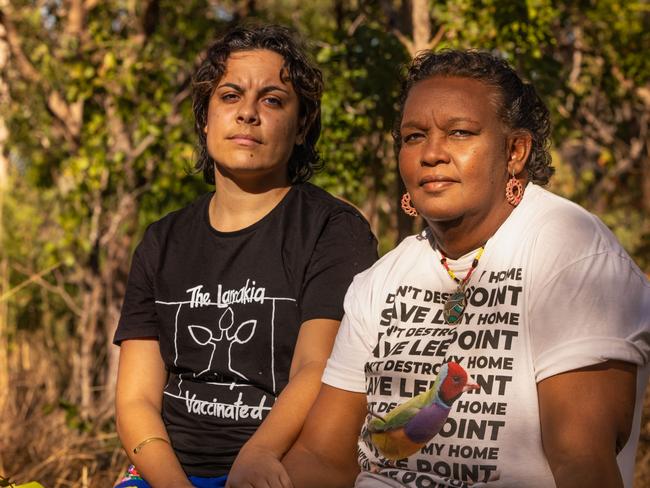 Mililma May (L) with her aunty, Larrakia elder Lorraine Williams. Picture: Rebecca Parker