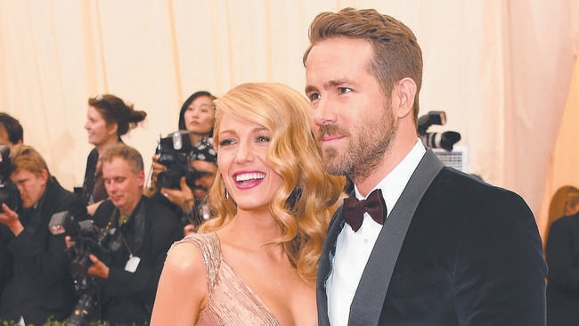 Blake Lively (L) and Ryan Reynolds.